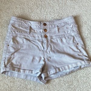 Refuge Size 6 High Waisted Shorts